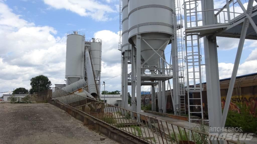  TSR Silos mit Waage Sildkaalud