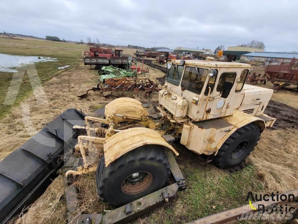 Kirovets K 701 Traktorid