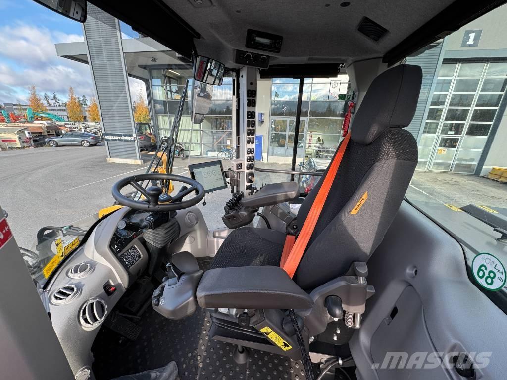 Volvo L 70 H Rataslaadurid