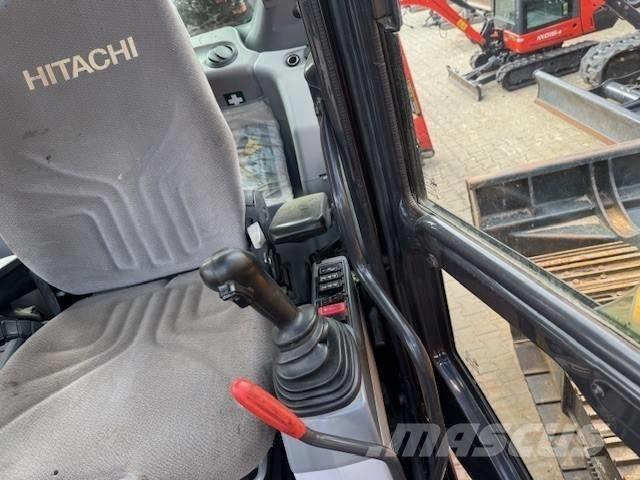 Hitachi ZX 170 W Ratasekskavaatorid