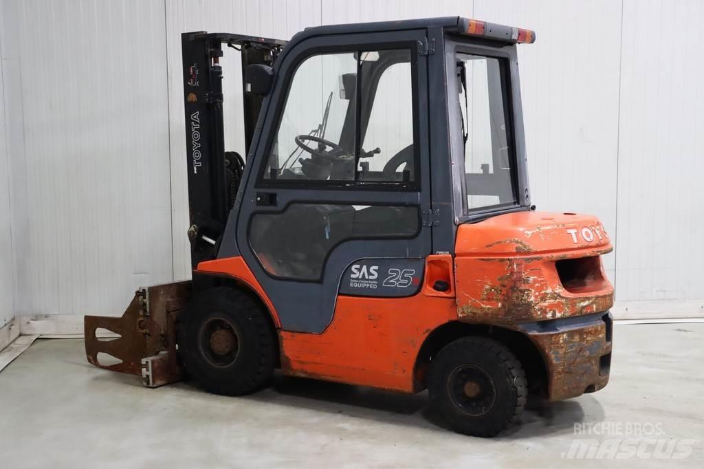 Toyota 62-7FDF25 Diiseltõstukid