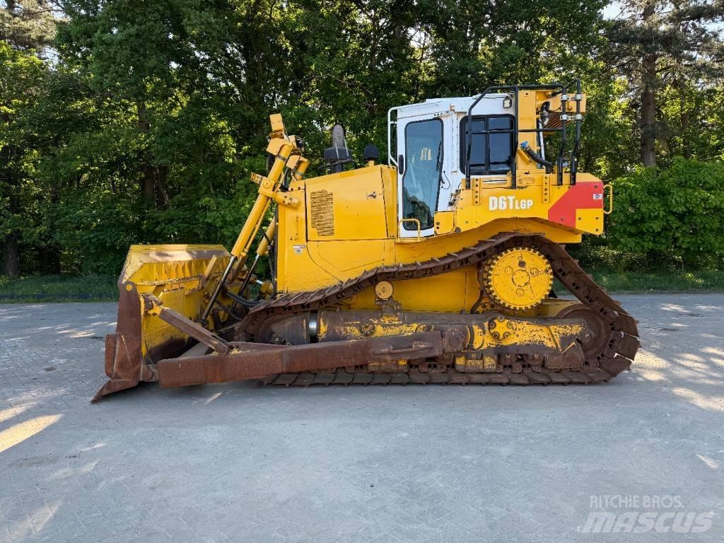 CAT D 6 T LGP Buldooserid