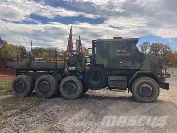 Oshkosh M1070 Sadulveokid