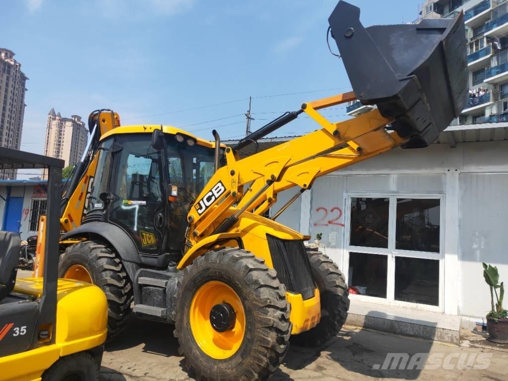 JCB 4CX Ekskavaatorlaadurid