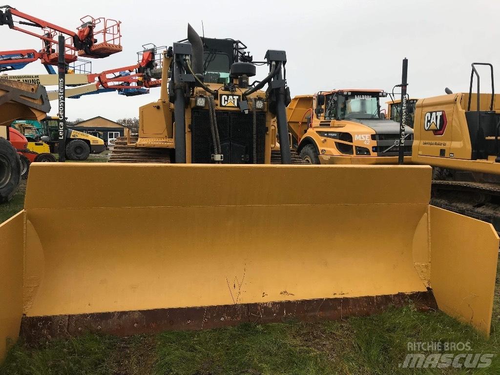 CAT D 6 T LGP D6T Buldooserid