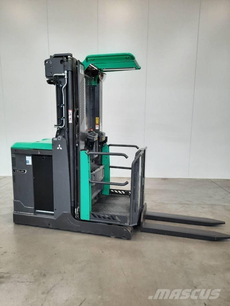 Mitsubishi OPBM10P Kõrged komplekteerimistõstukid