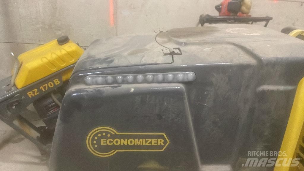 Bomag Bmg8500 Ühe trumliga rullid