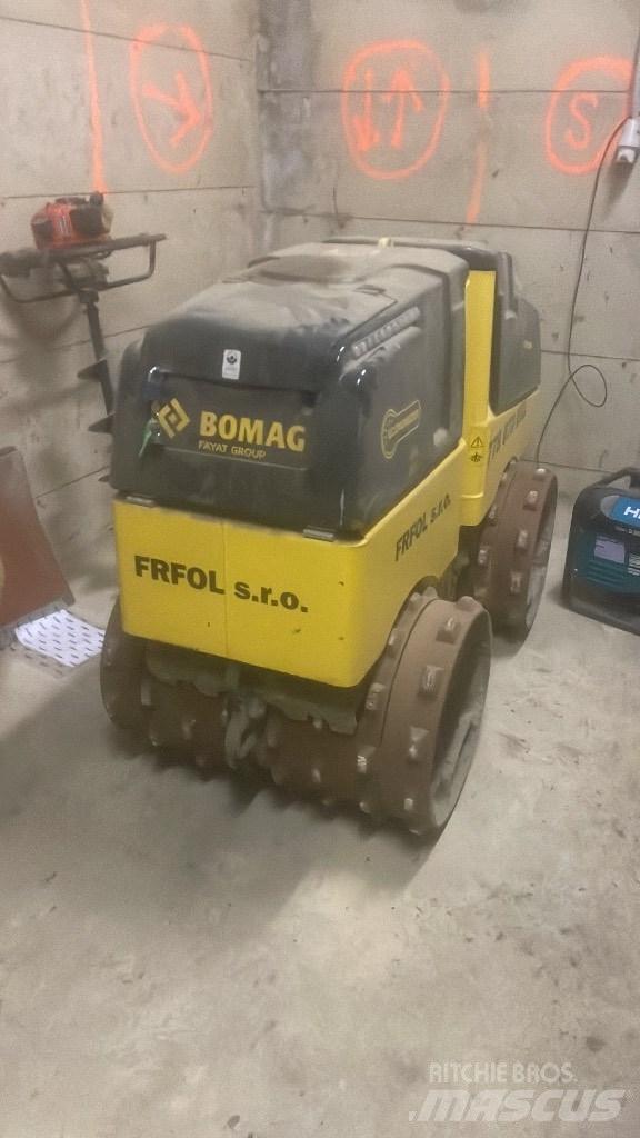 Bomag Bmg8500 Ühe trumliga rullid