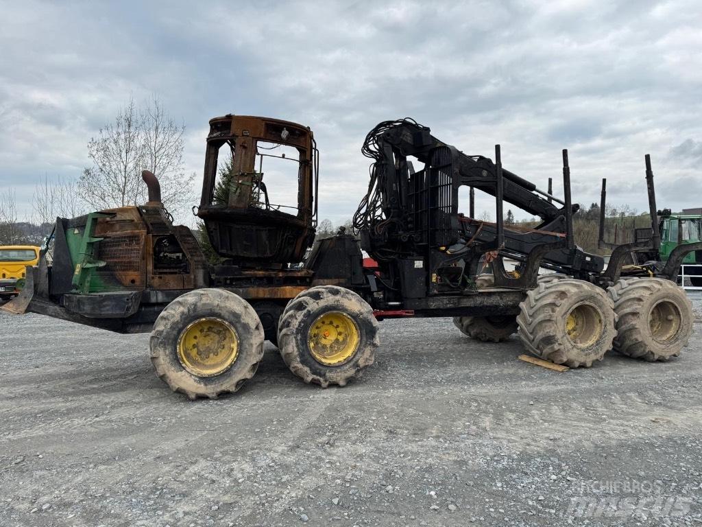 John Deere 1110 E Forwarderid