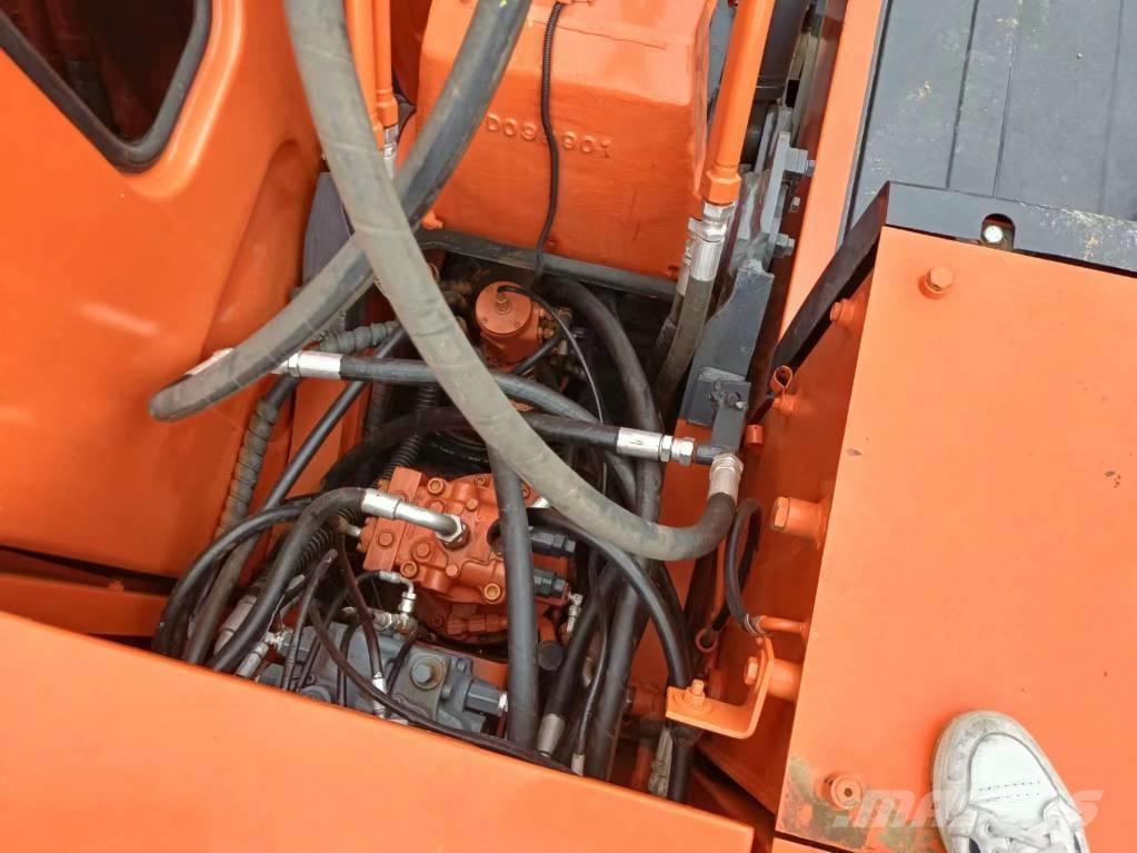 Doosan 150 W Ratasekskavaatorid