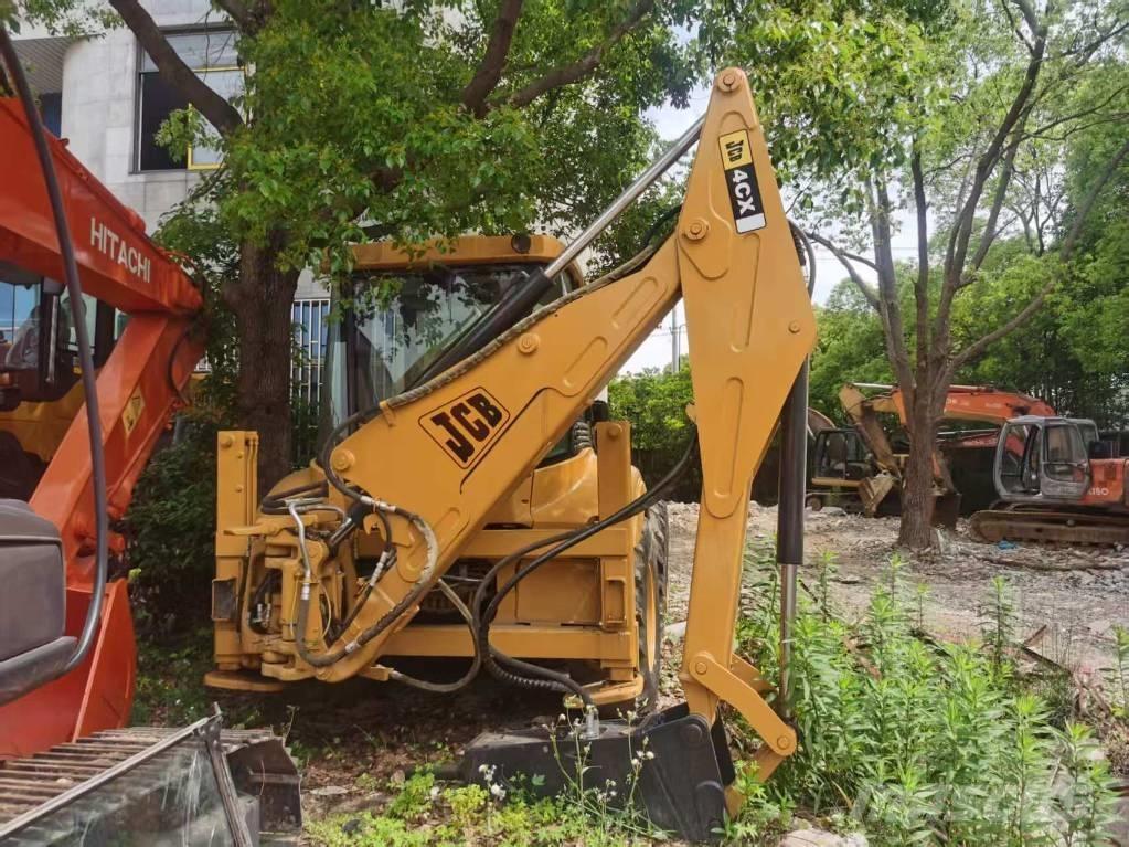 JCB 4 CX Ekskavaatorlaadurid