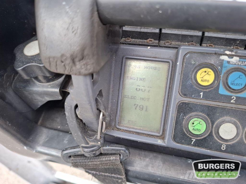 Hinowa 20.10 IIIS Iseliikuvad poomtõstukid