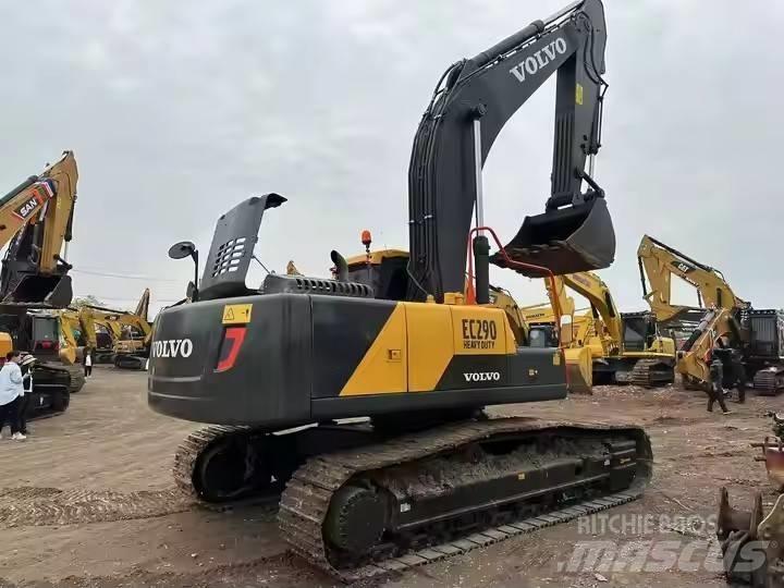 Volvo EC 290 Roomikekskavaatorid