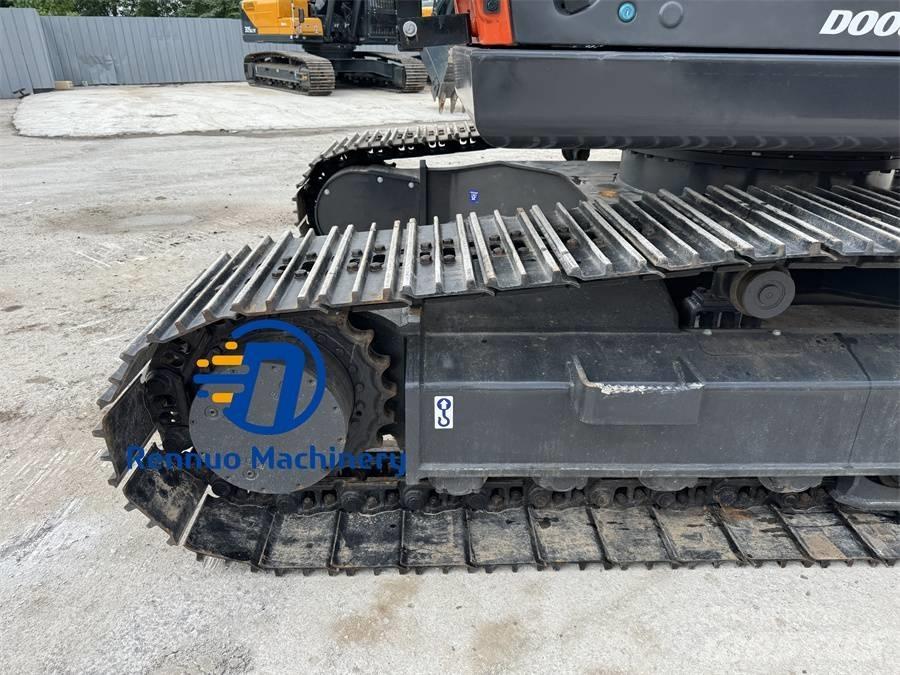 Doosan DX 225 LC-9C Roomikekskavaatorid