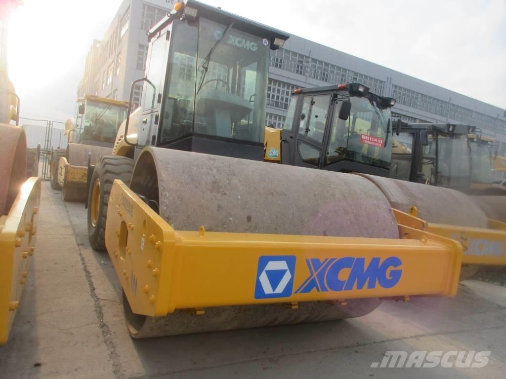 XCMG XS 223 J Ühe trumliga rullid
