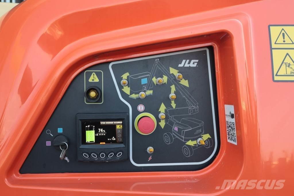 JLG EC520AJ Iseliikuvad poomtõstukid