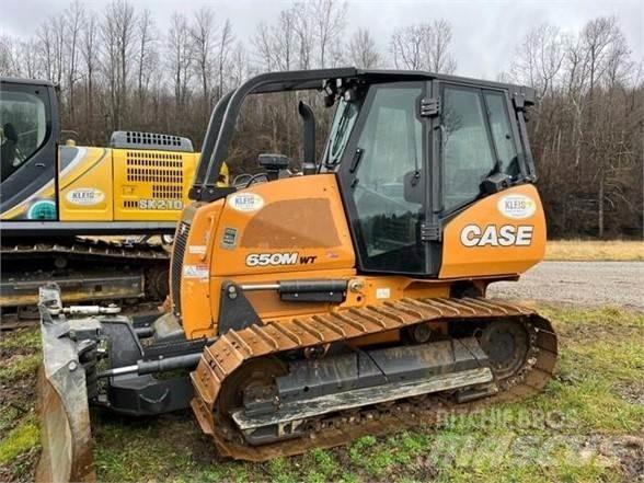 CASE 650M WT Buldooserid