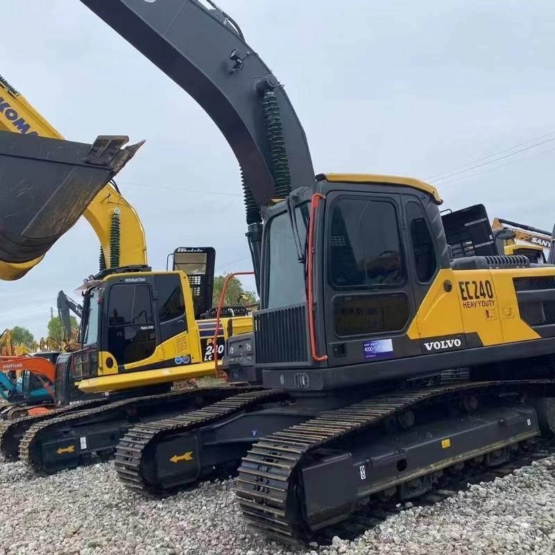 Volvo EC 240 Roomikekskavaatorid