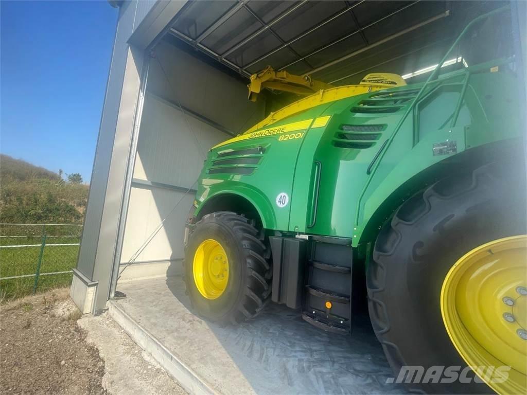 John Deere 8200i Silokombainid