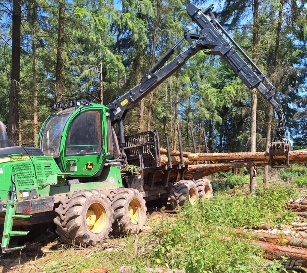 John Deere 1210 G Forwarderid