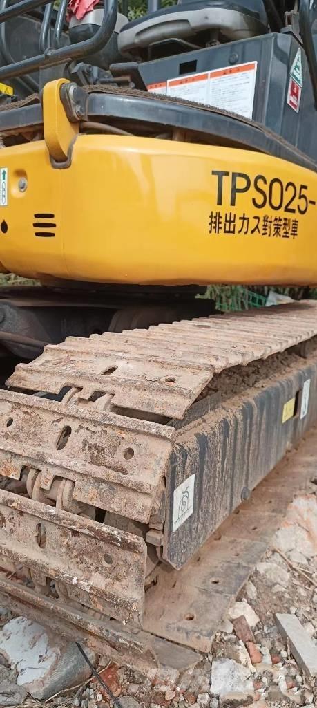 Komatsu PC35 Miniekskavaatorid < 7 t