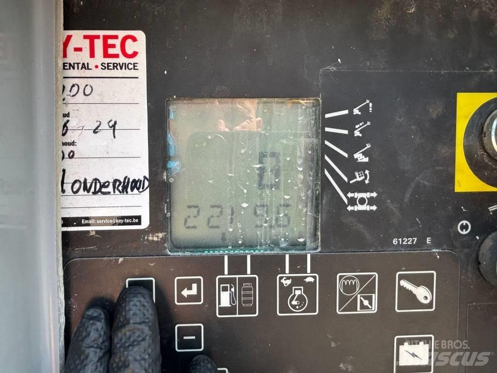 Genie S 105 Teleskoop poomtõstukid