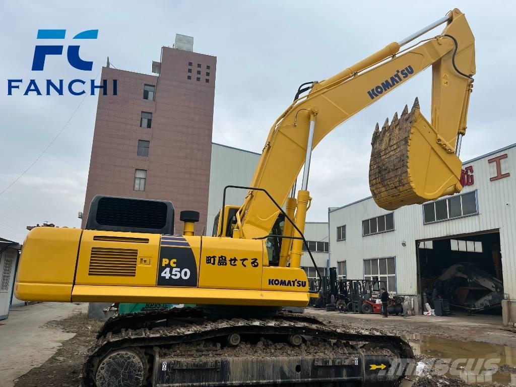 Komatsu PC450-8 Roomikekskavaatorid