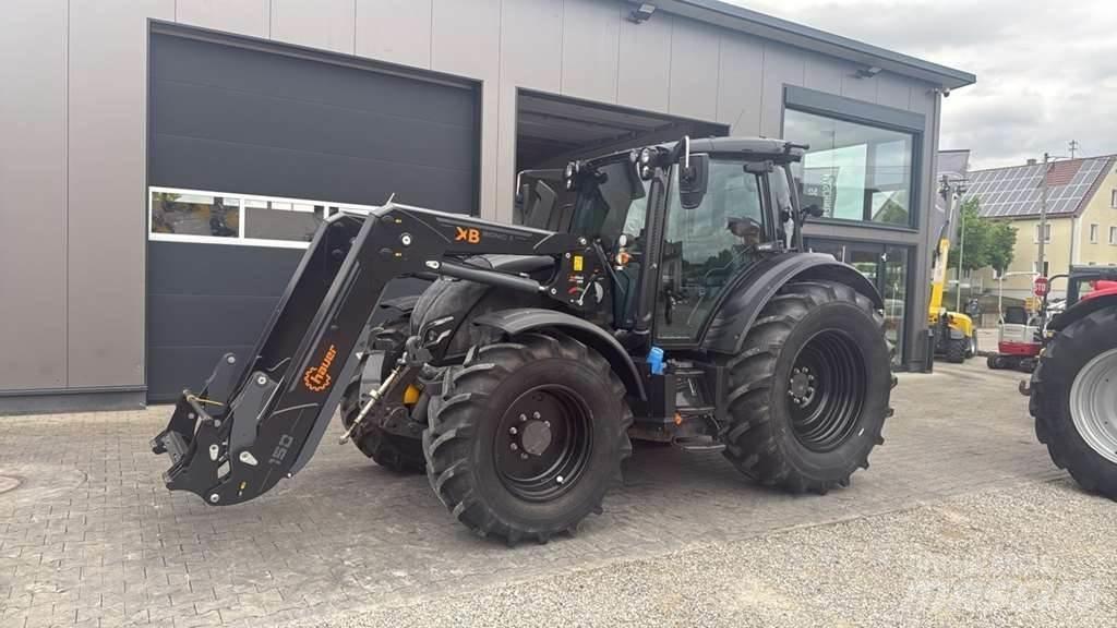 Valtra N175 Traktorid