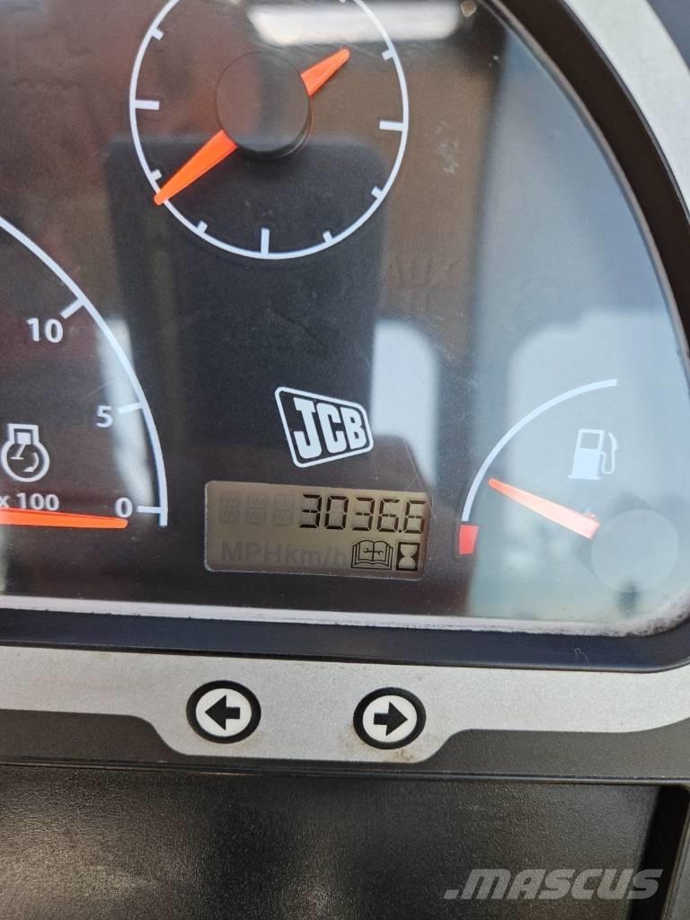 JCB 531-70 Põllumajanduslikud teleskoopkäitlejad