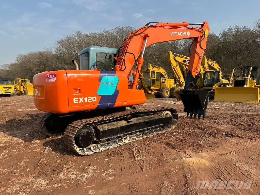 Hitachi EX 120 Roomikekskavaatorid