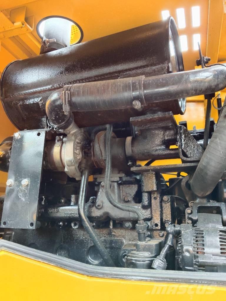 Komatsu WA 320 Rataslaadurid