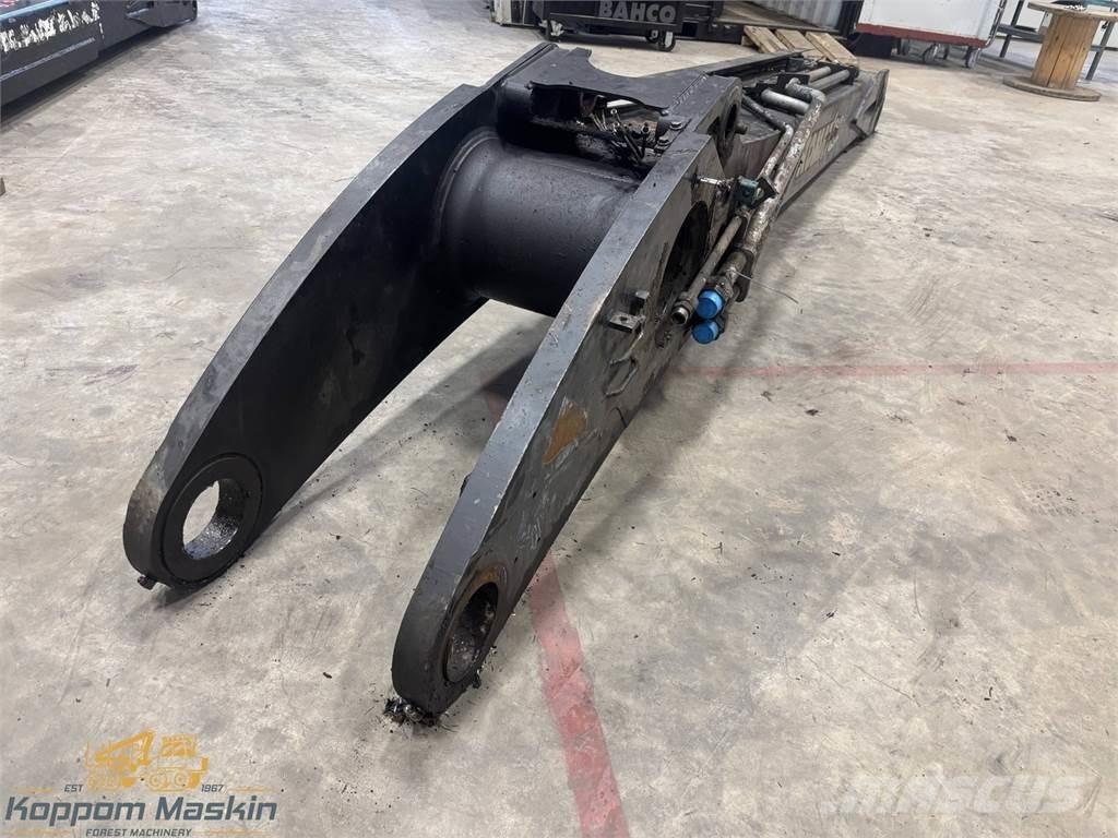 Komatsu 270H Harvesteri kraanad