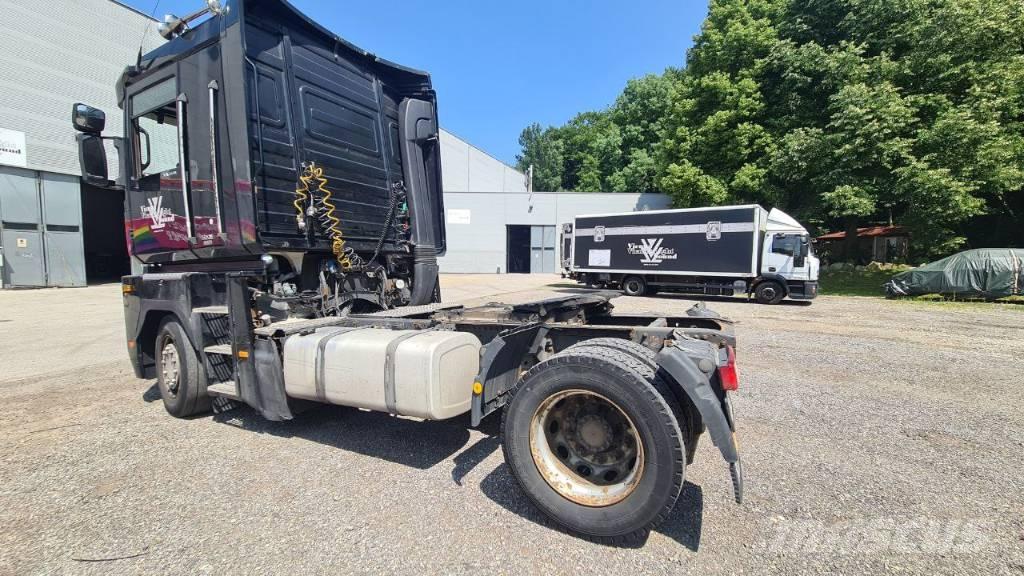 Renault Magnum 500 Sadulveokid