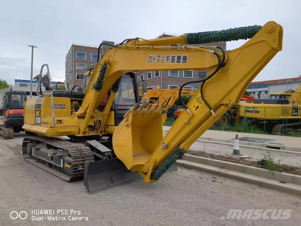 Komatsu PC130 Roomikekskavaatorid