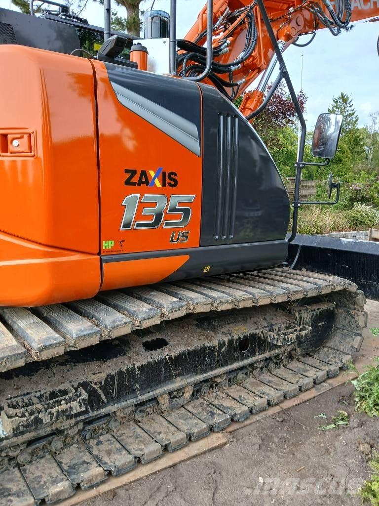 Hitachi ZX 135 US-7 Roomikekskavaatorid