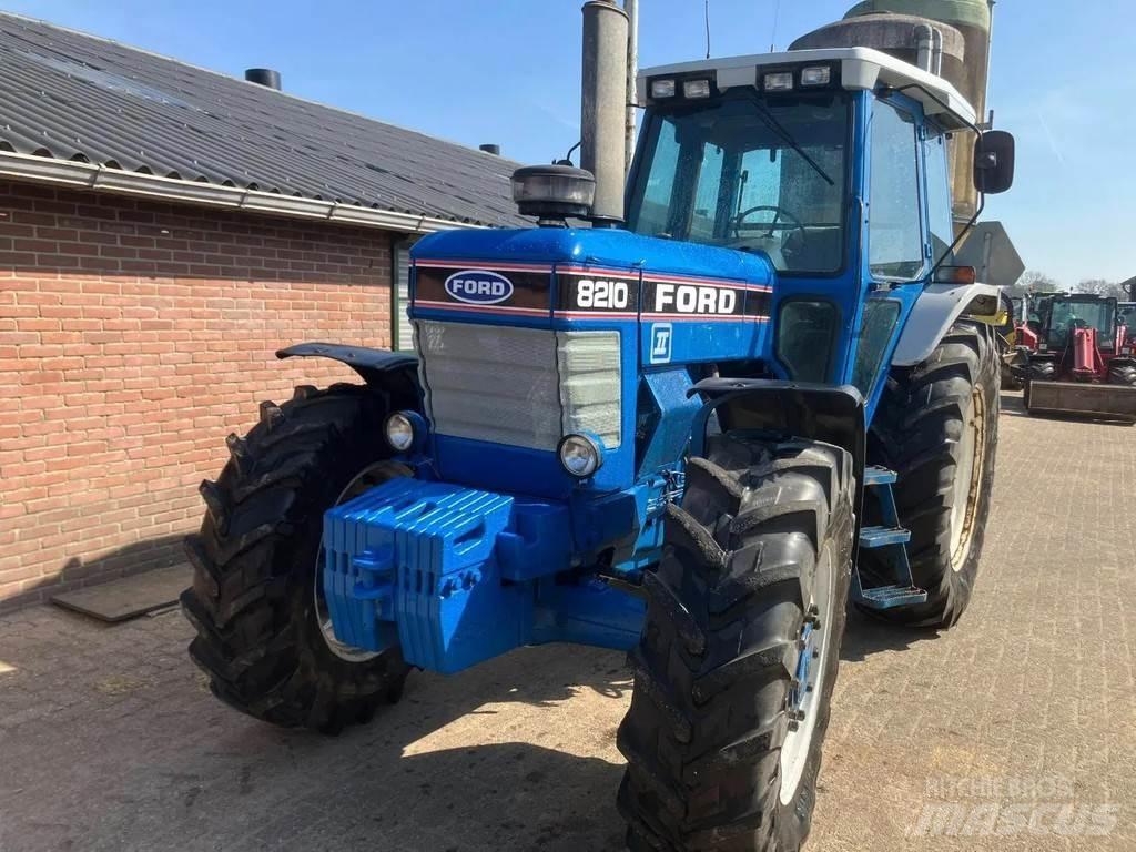 Ford 8210 gen 2 Traktorid