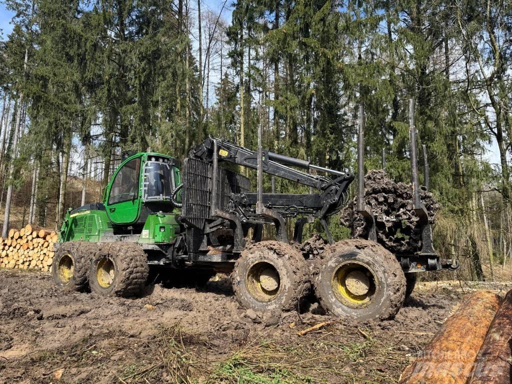 John Deere 1510 E Forwarderid