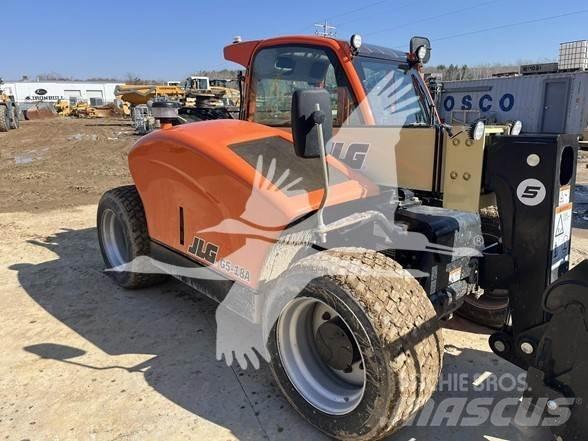 JLG G5-18A Teleskooplaadurid