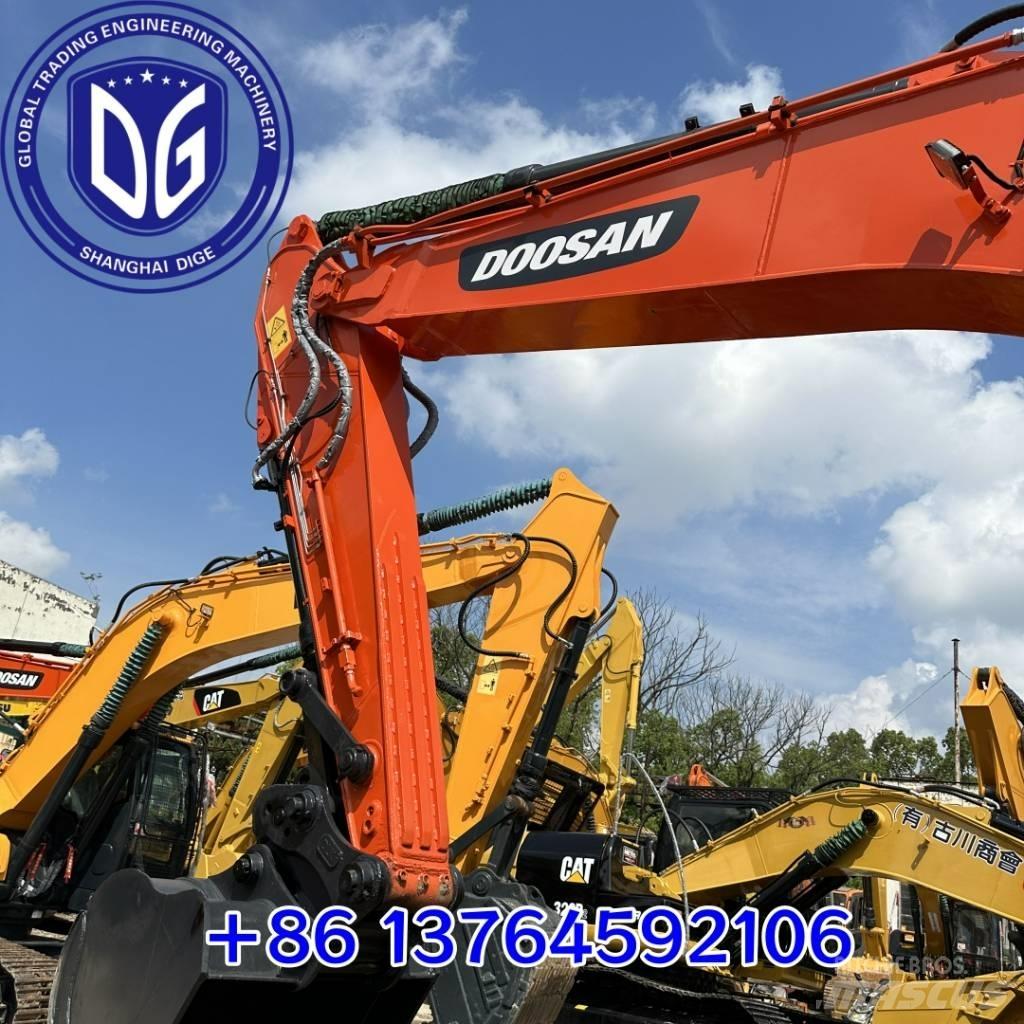 Doosan DX300LC-9C Roomikekskavaatorid