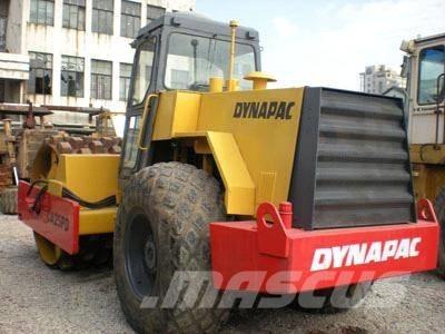 Dynapac CA 25 D Ühe trumliga rullid