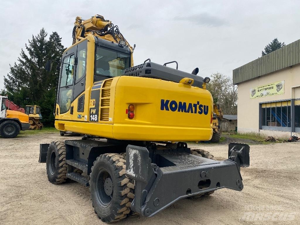 Komatsu PW 148-8 Ratasekskavaatorid