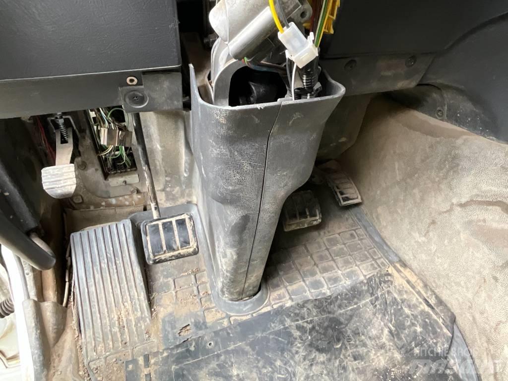Yanmar TW 95 Ratasekskavaatorid