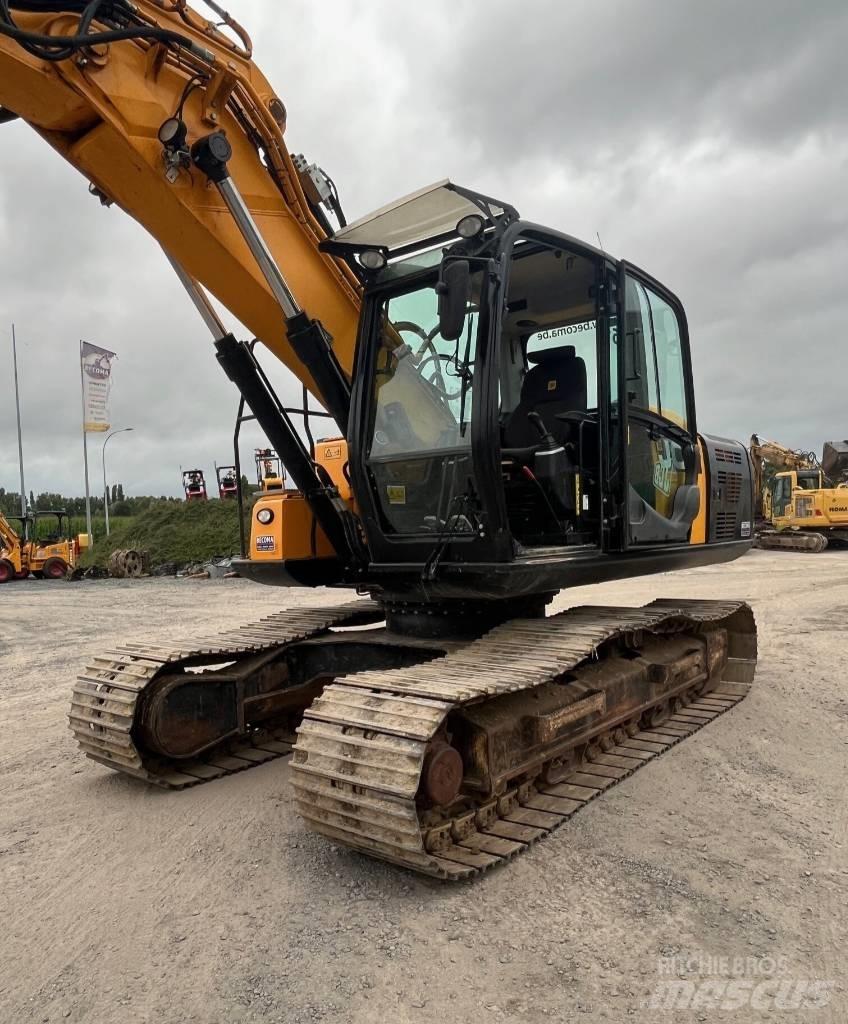JCB JS 220 Roomikekskavaatorid