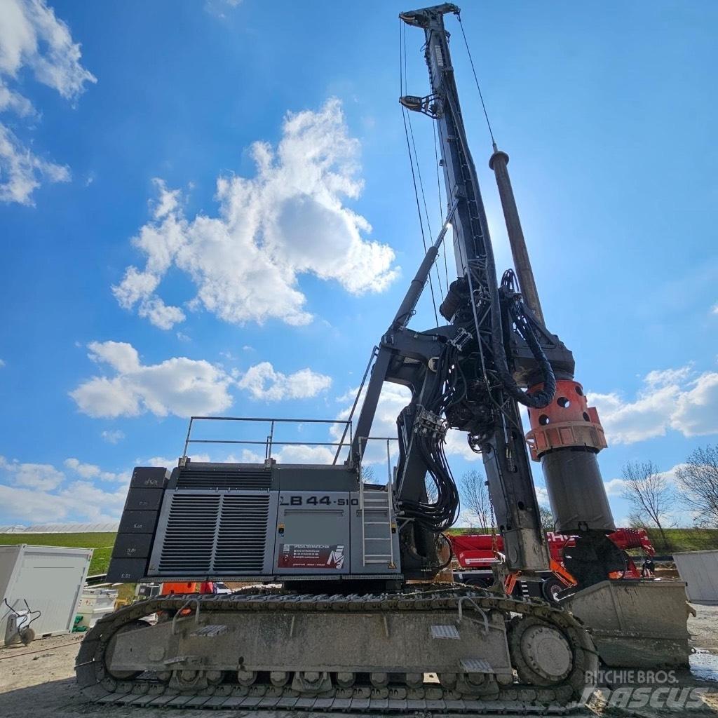 Liebherr LB 44-510 Raskepuurid