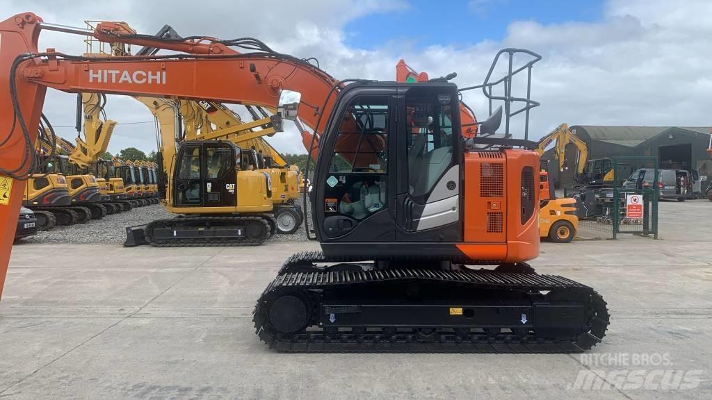 Hitachi ZX 135 US-6 Roomikekskavaatorid