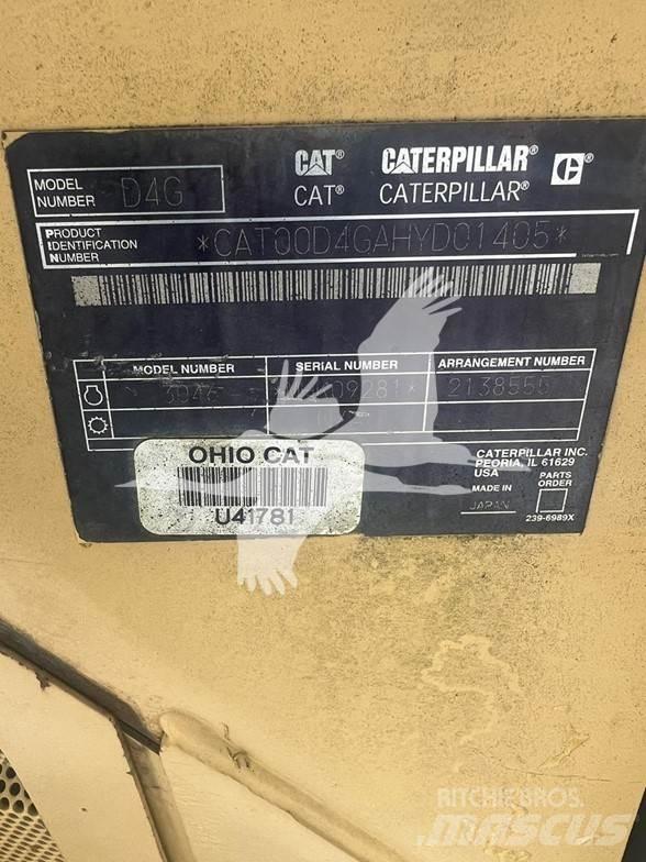 CAT D4G XL Buldooserid