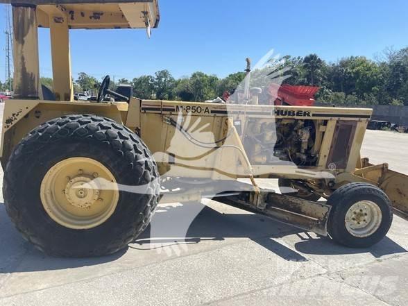 Huber M850A Greiderid