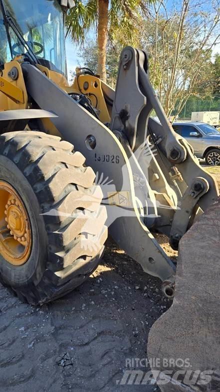 Volvo L70G Rataslaadurid