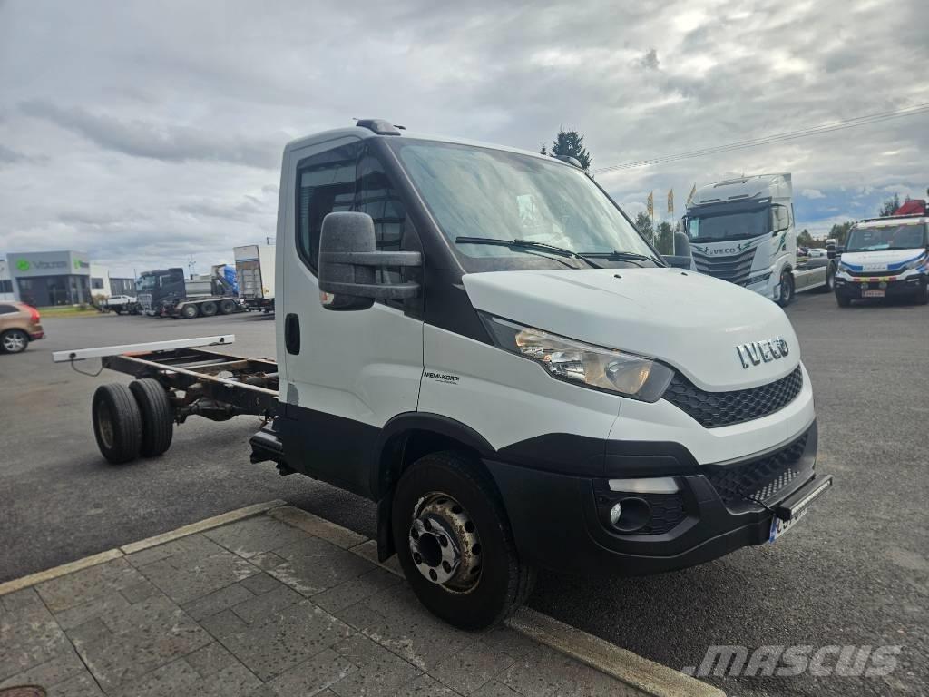 Iveco Daily 70C17 Furgooniga kaubikud