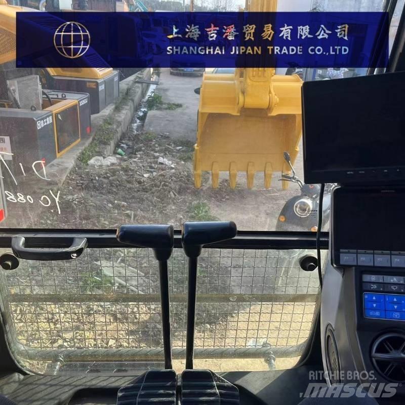 Komatsu PC 360 Roomikekskavaatorid